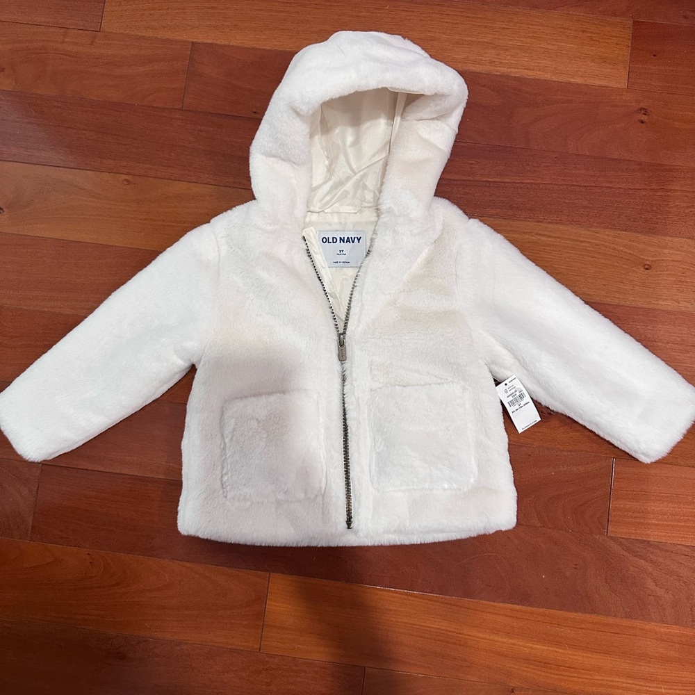 Old Navy Faux Fur Zipper 2T Sweatshirt NEW WITH TAGS